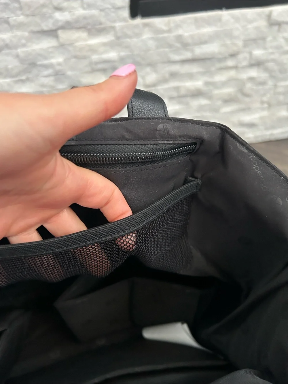 Paperclip Jojo Black Diaper Bag Built-In Changing Station Backpack